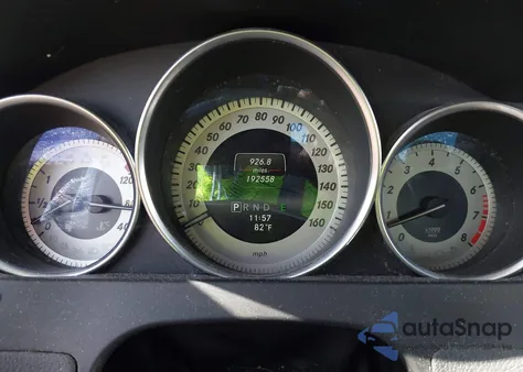 2014 Mercedes-Benz C 300 Sport 4Matic z USA, uszkodzony, nr VIN WDDGF8AB2ER310266